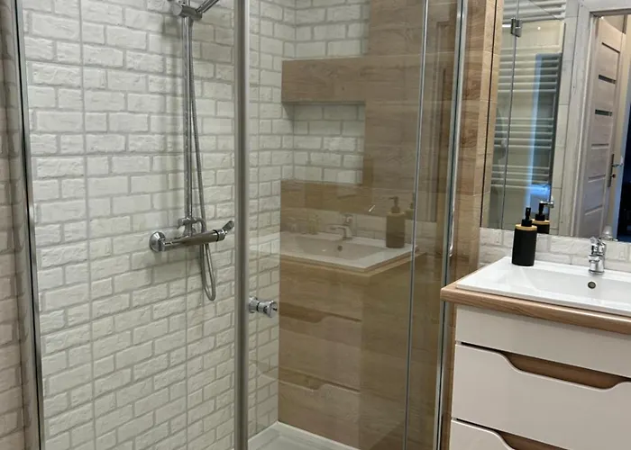 Rataje Park Ii - Cost Free Parking - 24h Check In Apartment